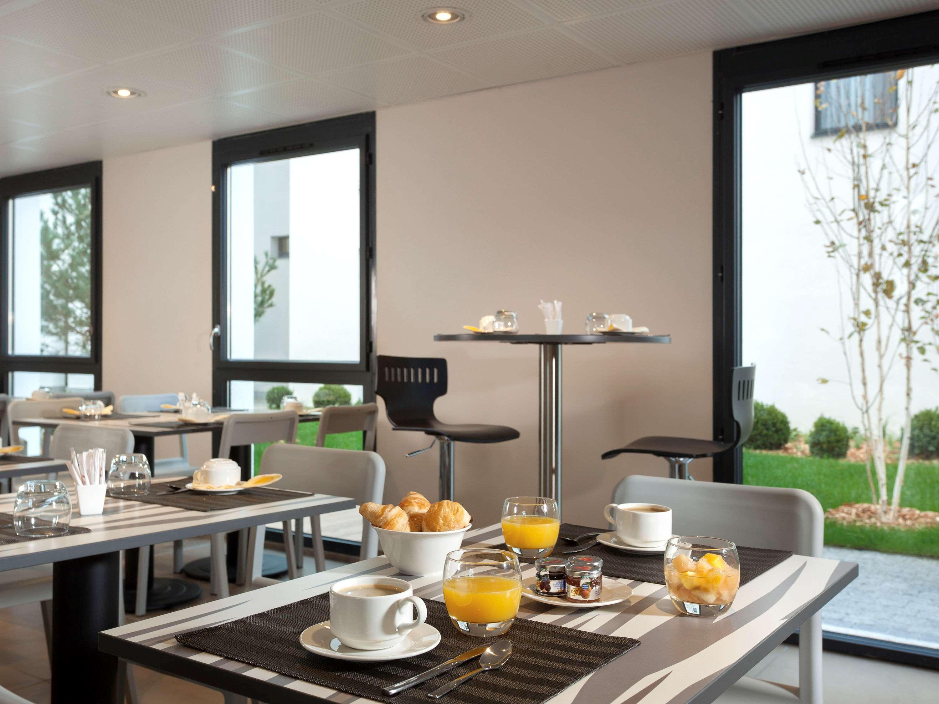 Adagio Patio Confluence 4* Lione
