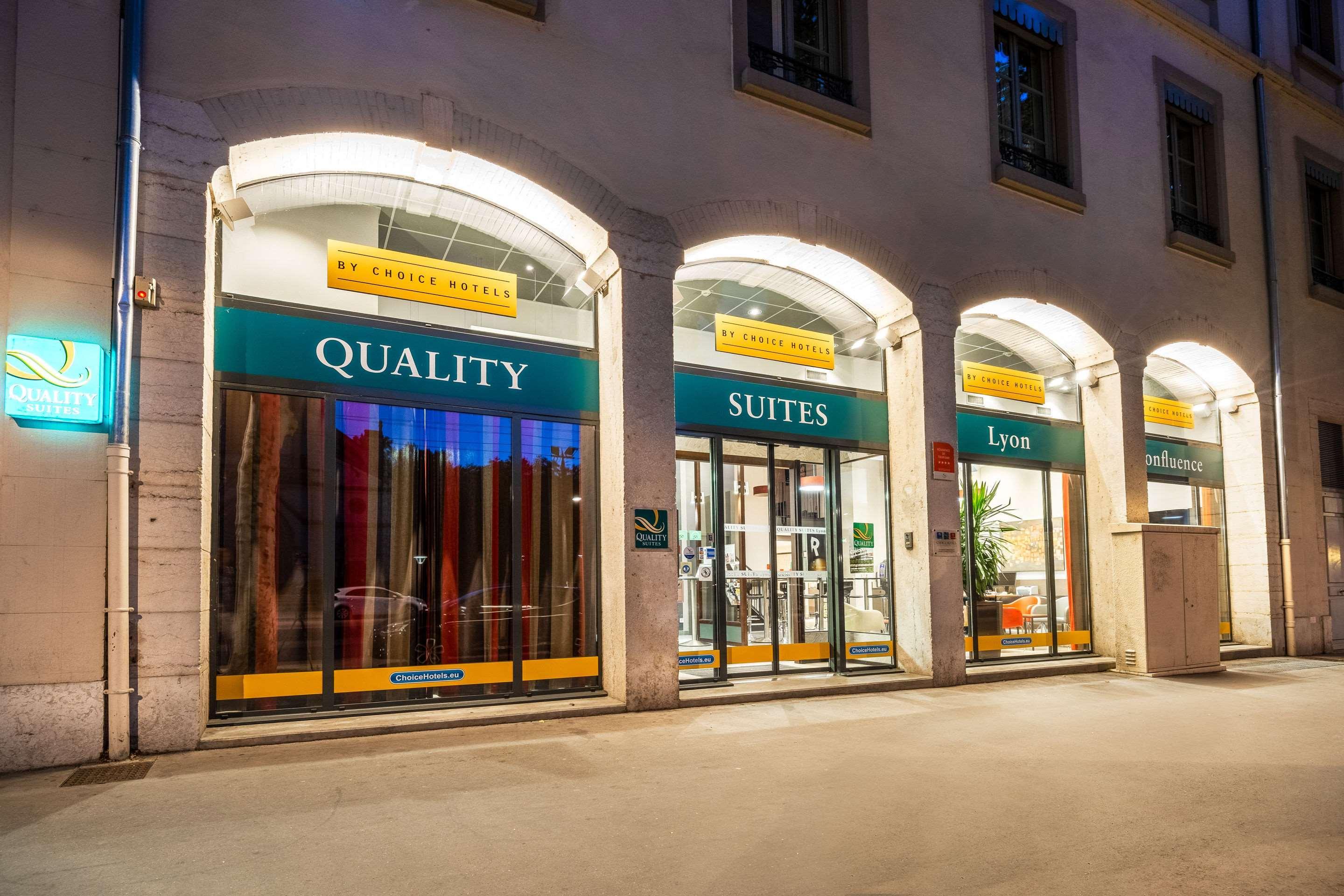 Adagio Patio Confluence Lione
