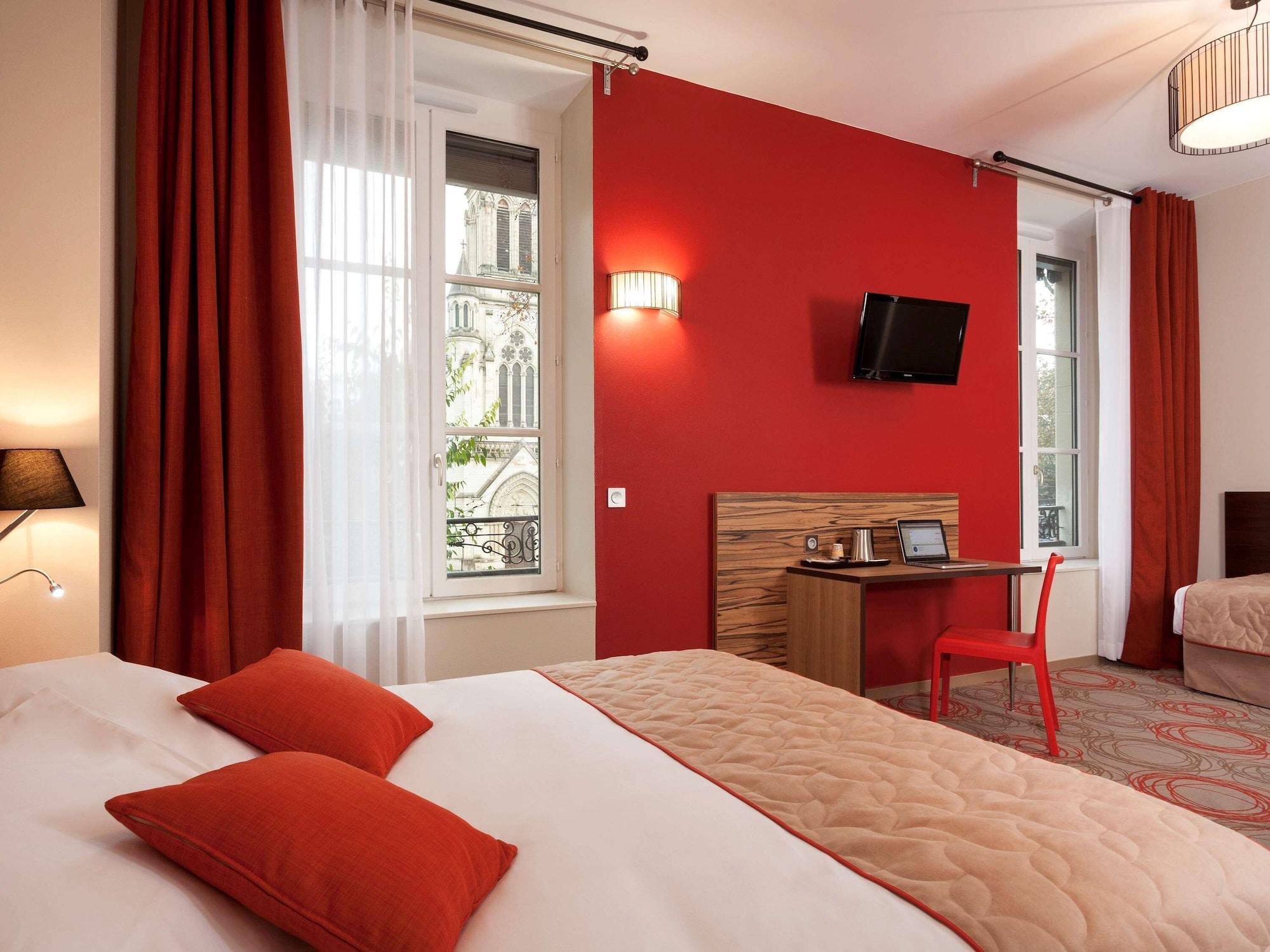 Adagio Patio Confluence 4* Lione